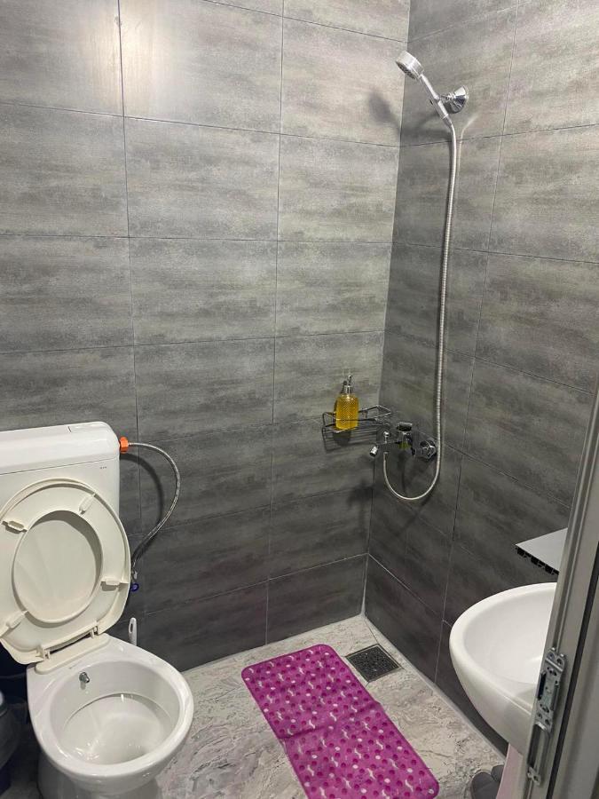 Hotel City Rooms Prishtina Pristina Buitenkant foto