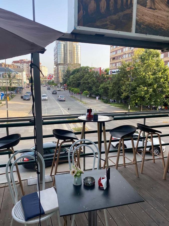 Hotel City Rooms Prishtina Pristina Buitenkant foto